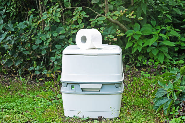 Best Portable restroom trailer rental  in Gotha, FL